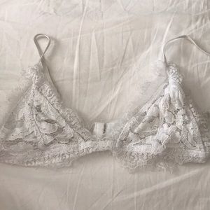 White lace bralette